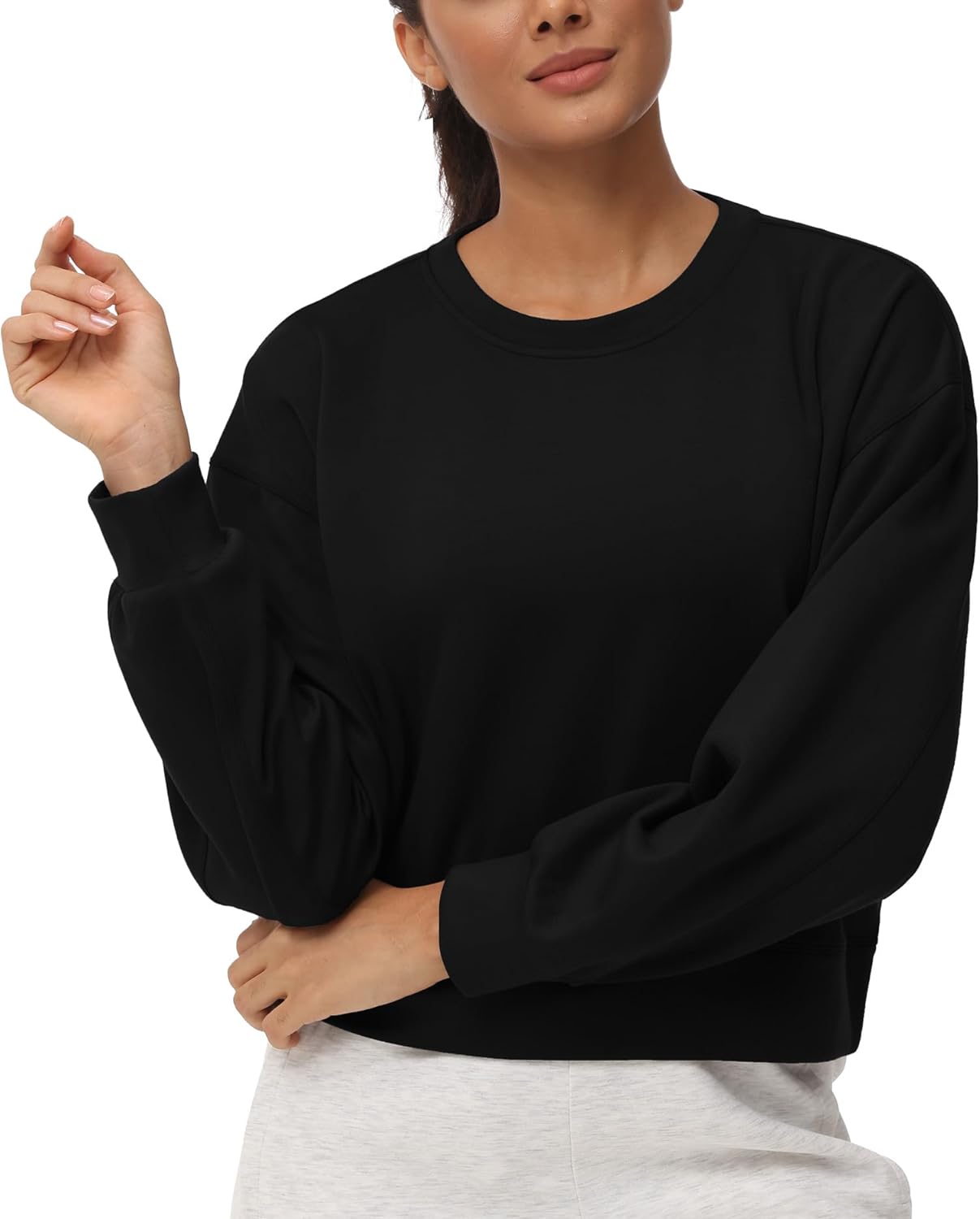 THE GYM PEOPLE Women's Crewneck Cropped Pullover Sweatshirt Cute Basic Long  Sleeves Workout Tops(Black) - The Gym People